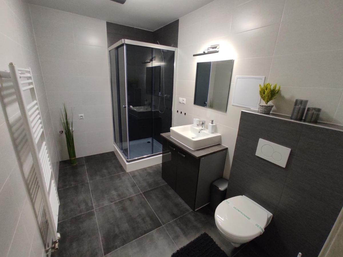 Apartmany Bytca Luaran gambar