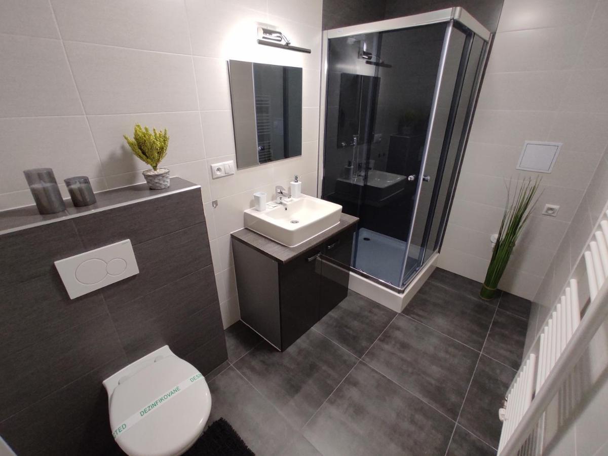 Apartmany Bytca Luaran gambar
