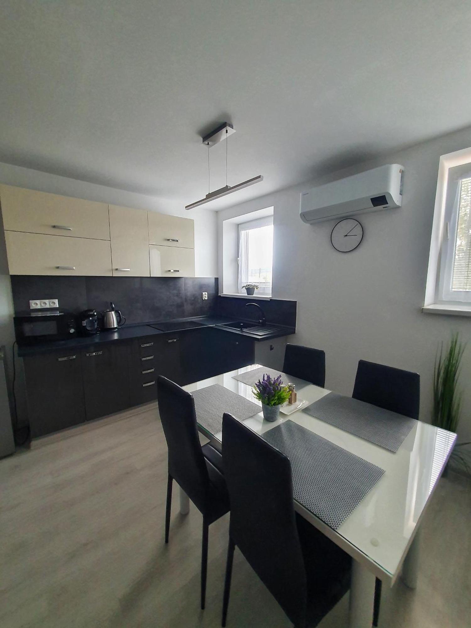 Apartmany Bytca Luaran gambar
