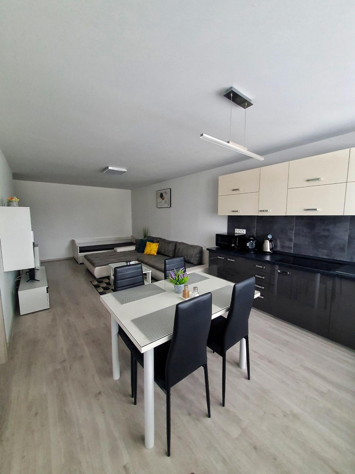 Apartmany Bytca Luaran gambar