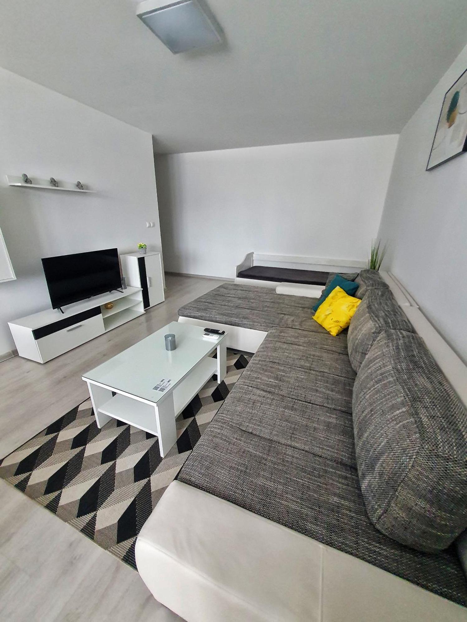 Apartmany Bytca Luaran gambar