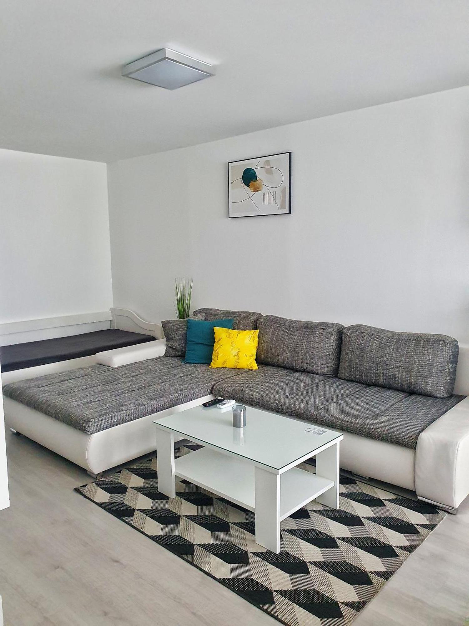 Apartmany Bytca Luaran gambar