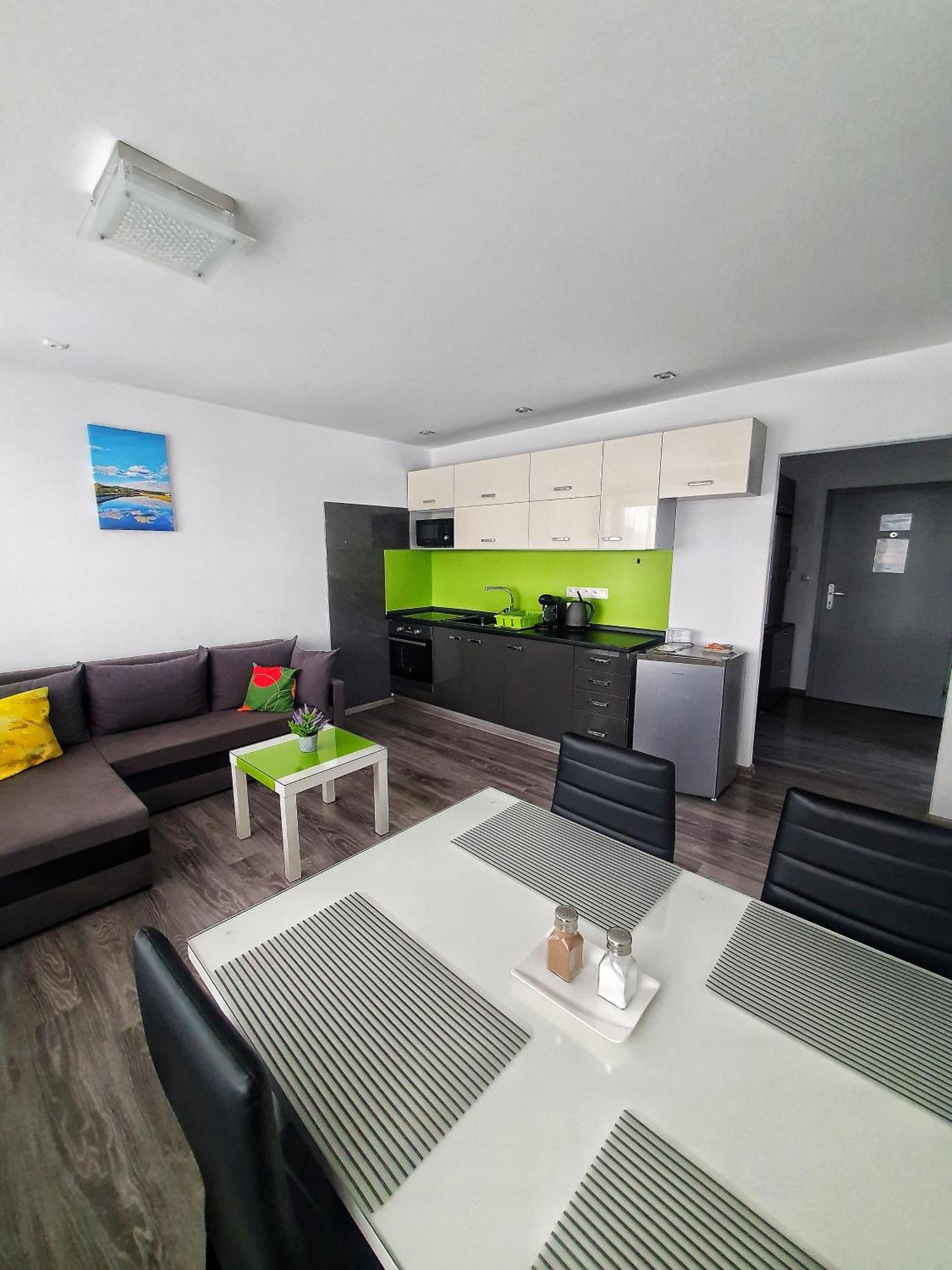Apartmany Bytca Luaran gambar